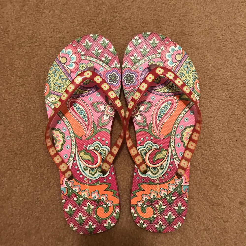 Vera Bradley flip flops